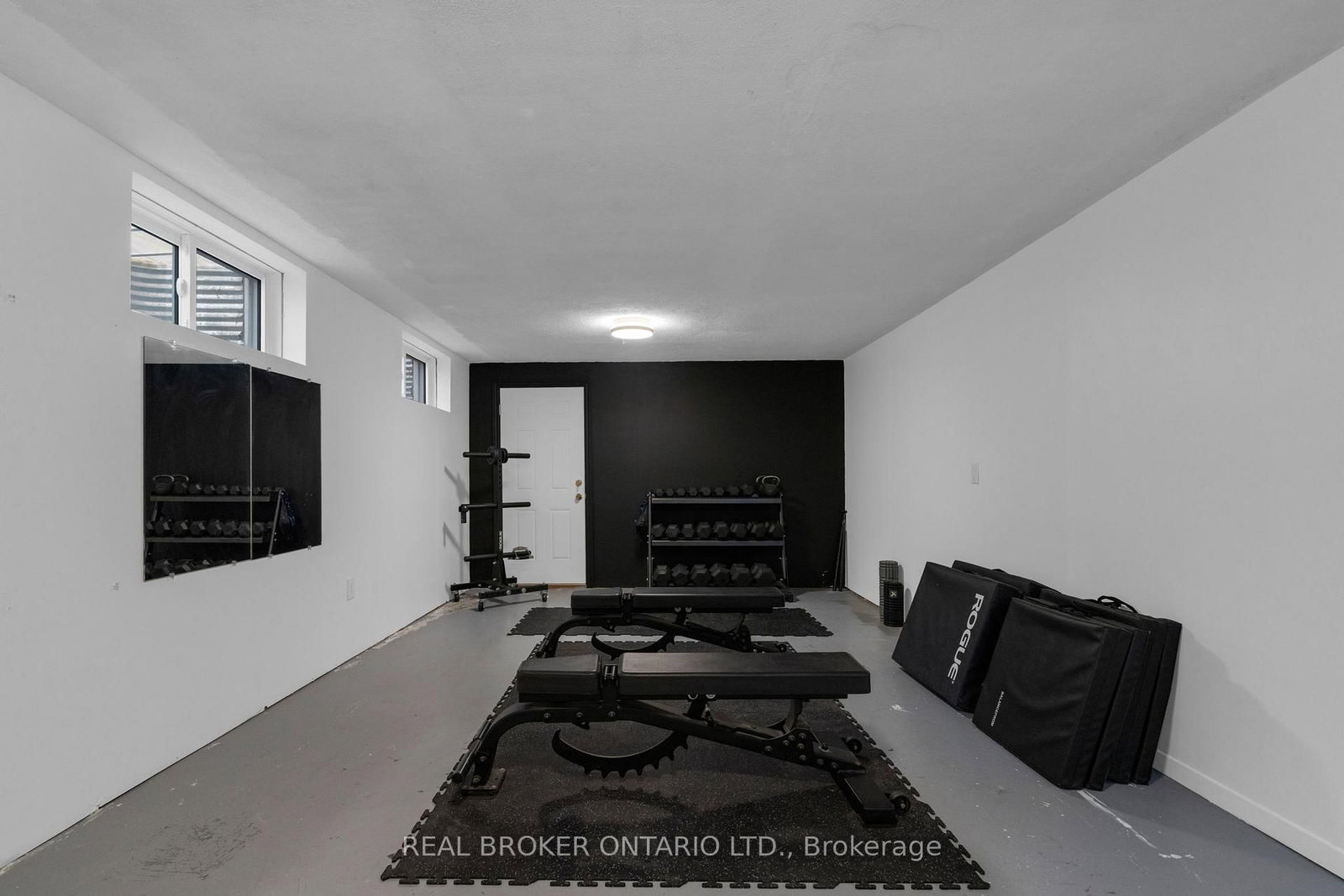 15 Buchanan Street • Barrie, ON photo 38