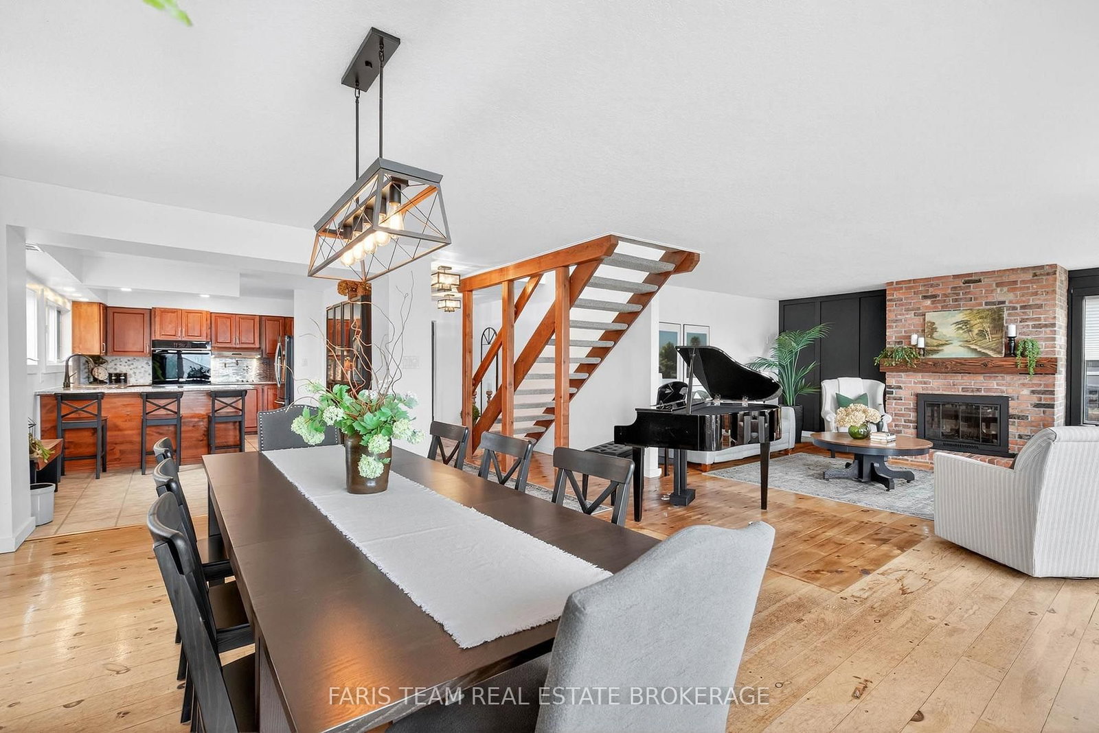 238 Robins Point Road • Tay, ON photo 11
