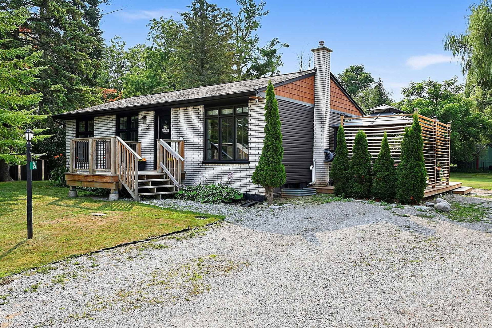 25 Glengrove Avenue • Oro-Medonte, ON photo 5