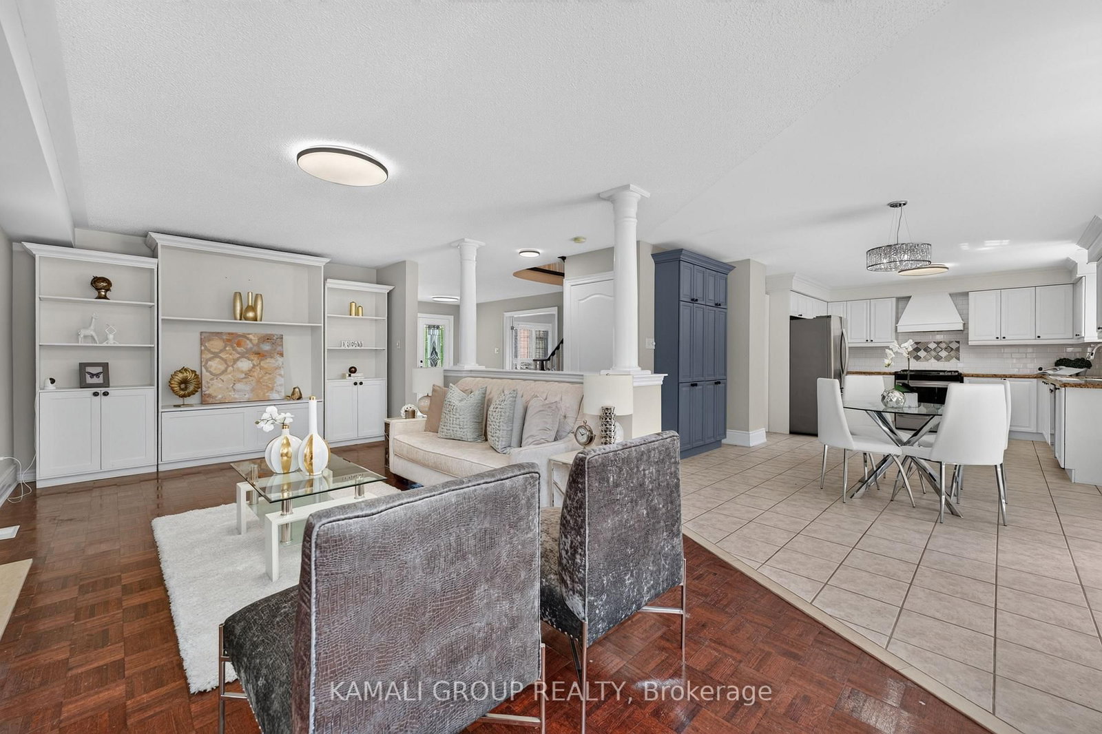 10 Rebecca Court • Barrie, ON photo 10