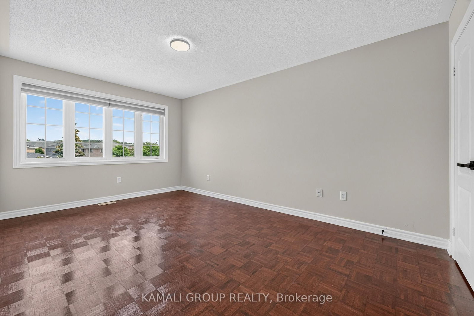 10 Rebecca Court • Barrie, ON photo 26