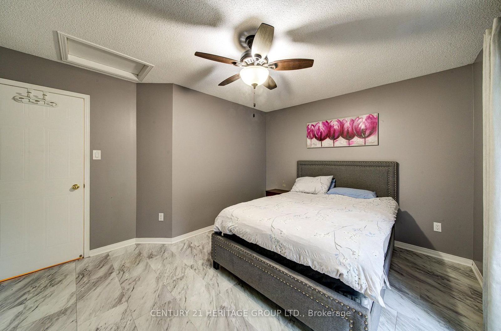 68 Dyer Drive • Wasaga Beach, ON photo 12