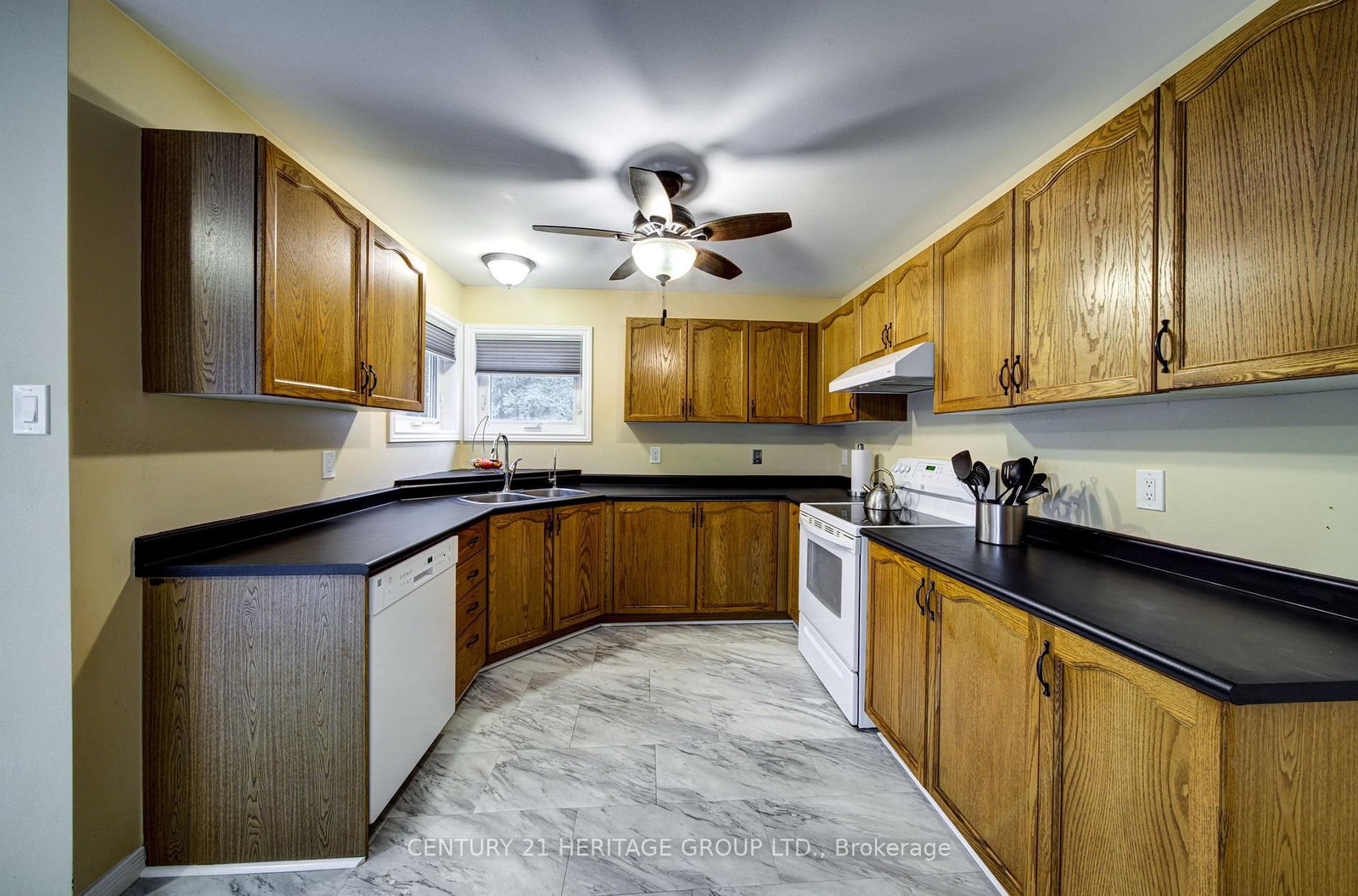 68 Dyer Drive • Wasaga Beach, ON photo 8