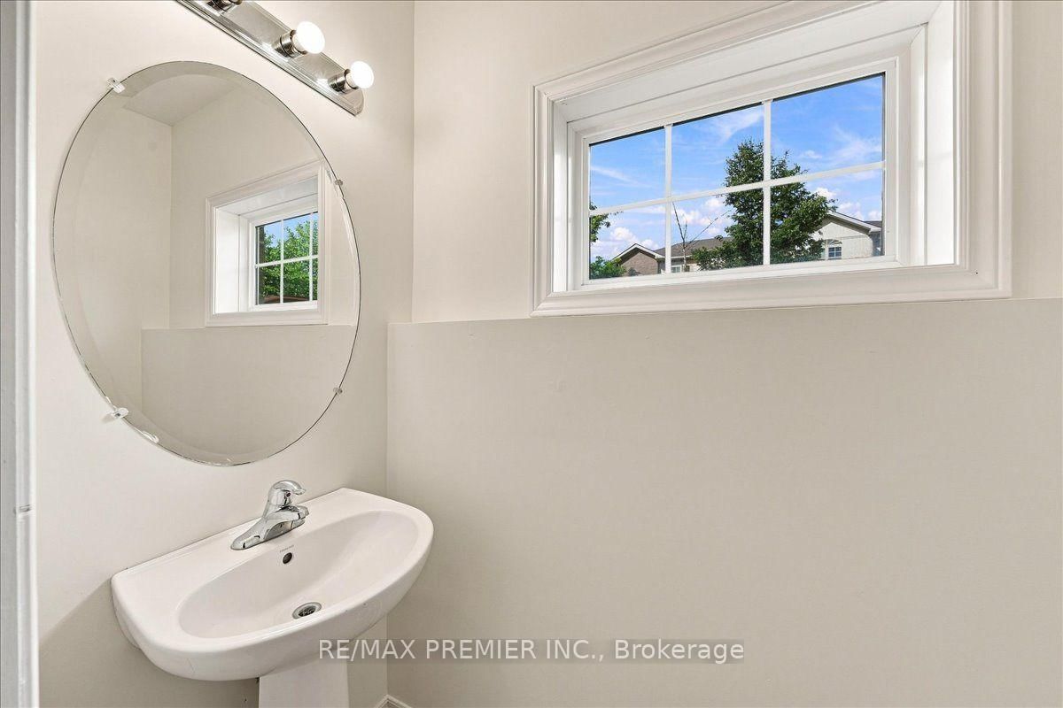800 West Ridge Boulevard • #125 • Orillia, ON photo 18