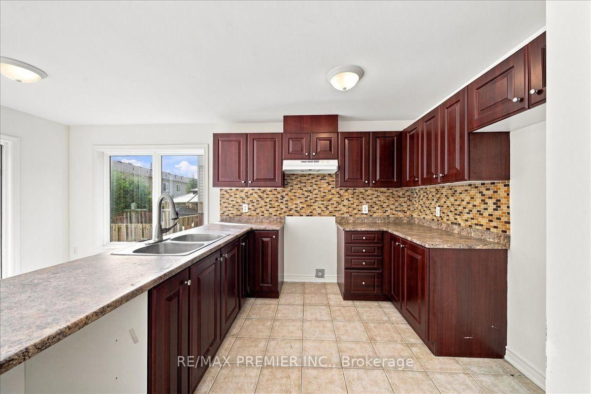 800 West Ridge Boulevard • #125 • Orillia, ON photo 9