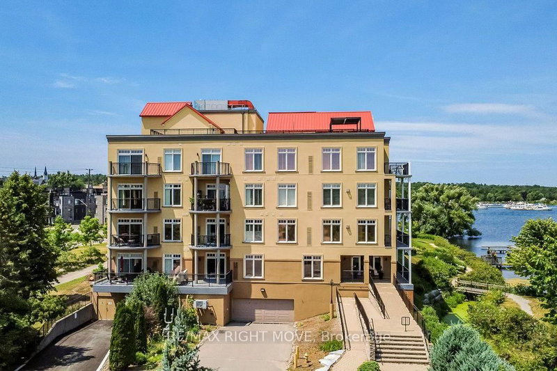 102 - 140 Cedar Island Road
