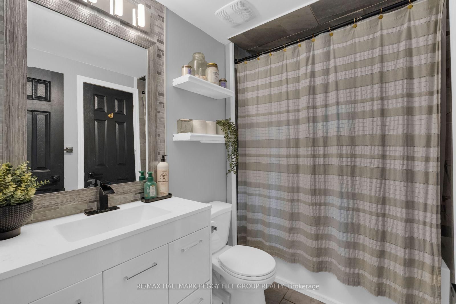 195 Dunsmore Lane • Barrie, ON photo 10