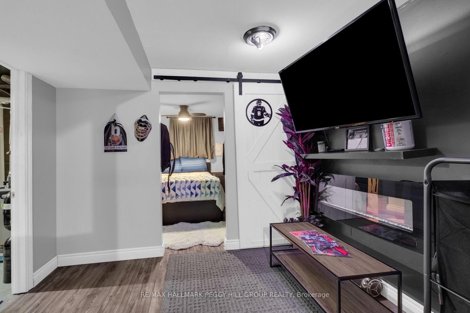 195 Dunsmore Lane • Barrie, ON photo 11