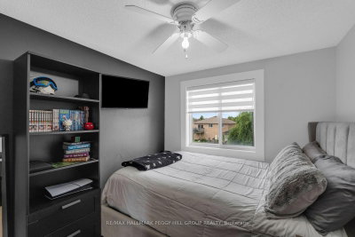 195 Dunsmore Lane • Barrie, ON photo 8
