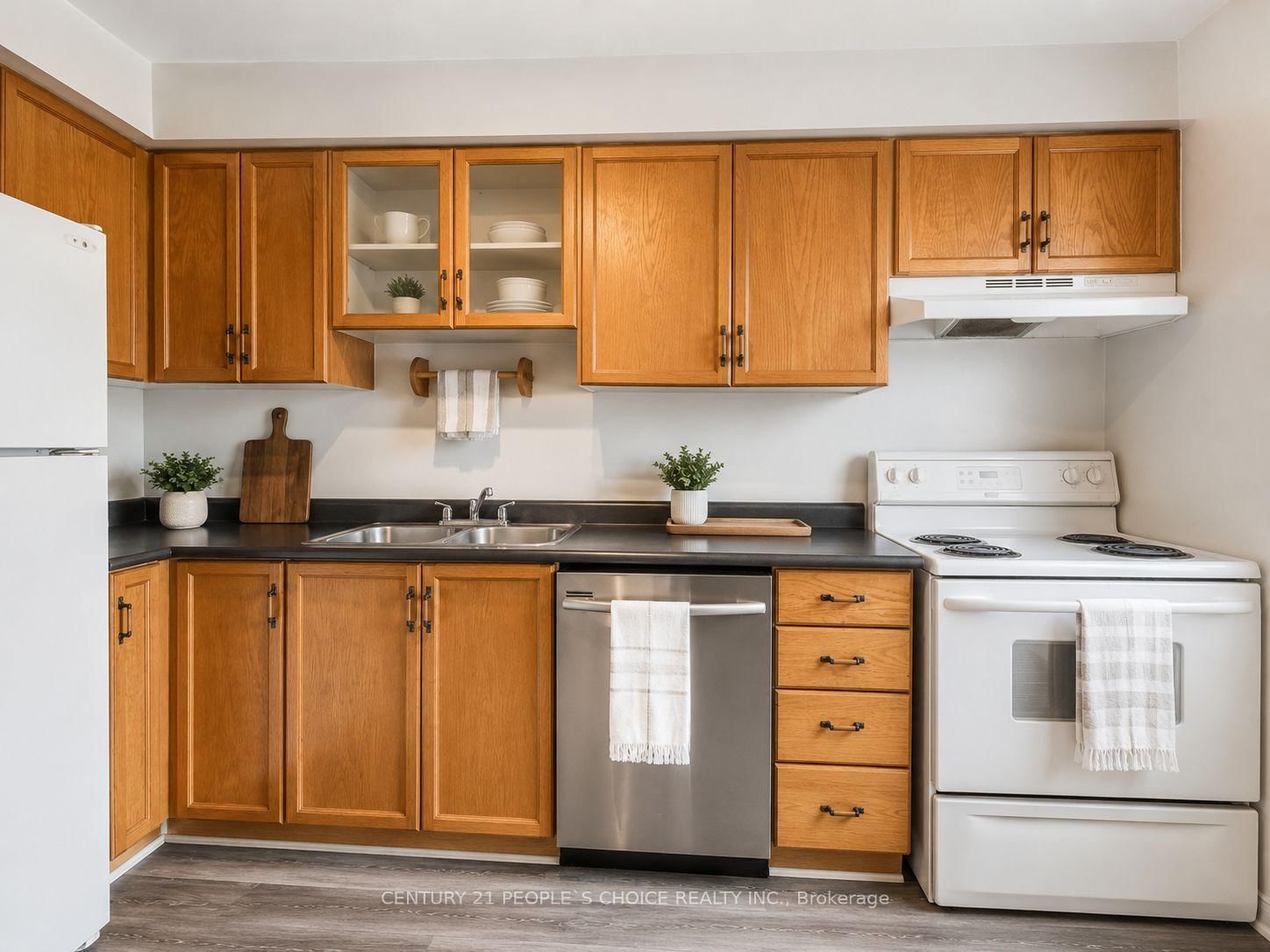 186 Pickett Crescent • Barrie, ON photo 6