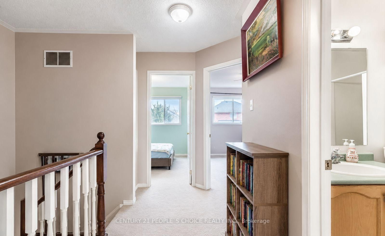 186 Pickett Crescent • Barrie, ON photo 8