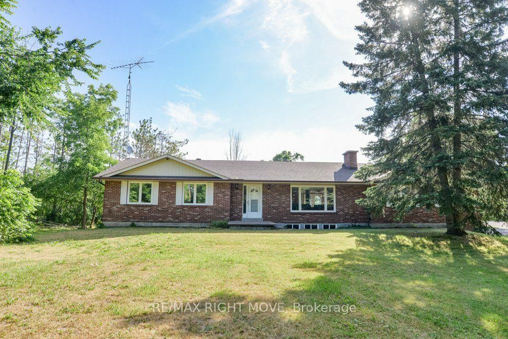 114 11th Line S • Oro-Medonte, ON photo 5