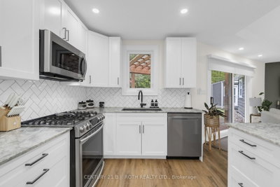 59 Slalom Drive • Oro-Medonte, ON photo 8