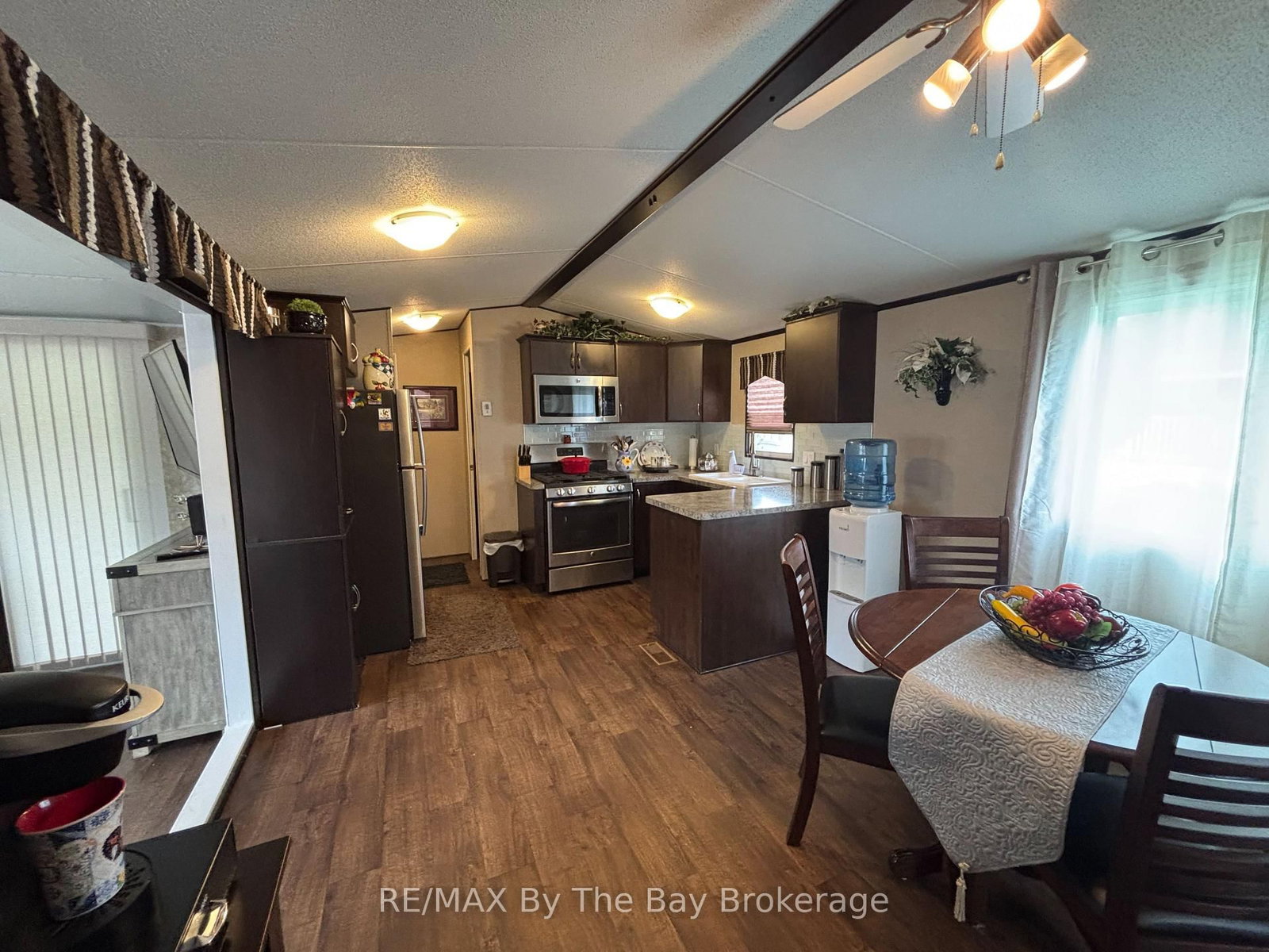 8 Kenora Trail • Wasaga Beach, ON photo 11