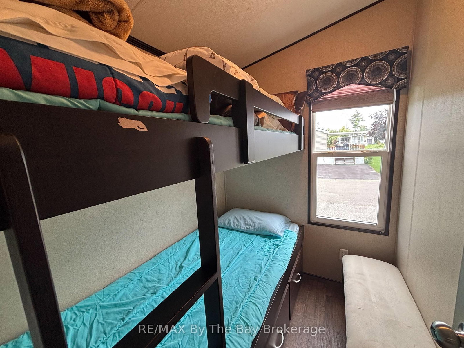 8 Kenora Trail • Wasaga Beach, ON photo 17