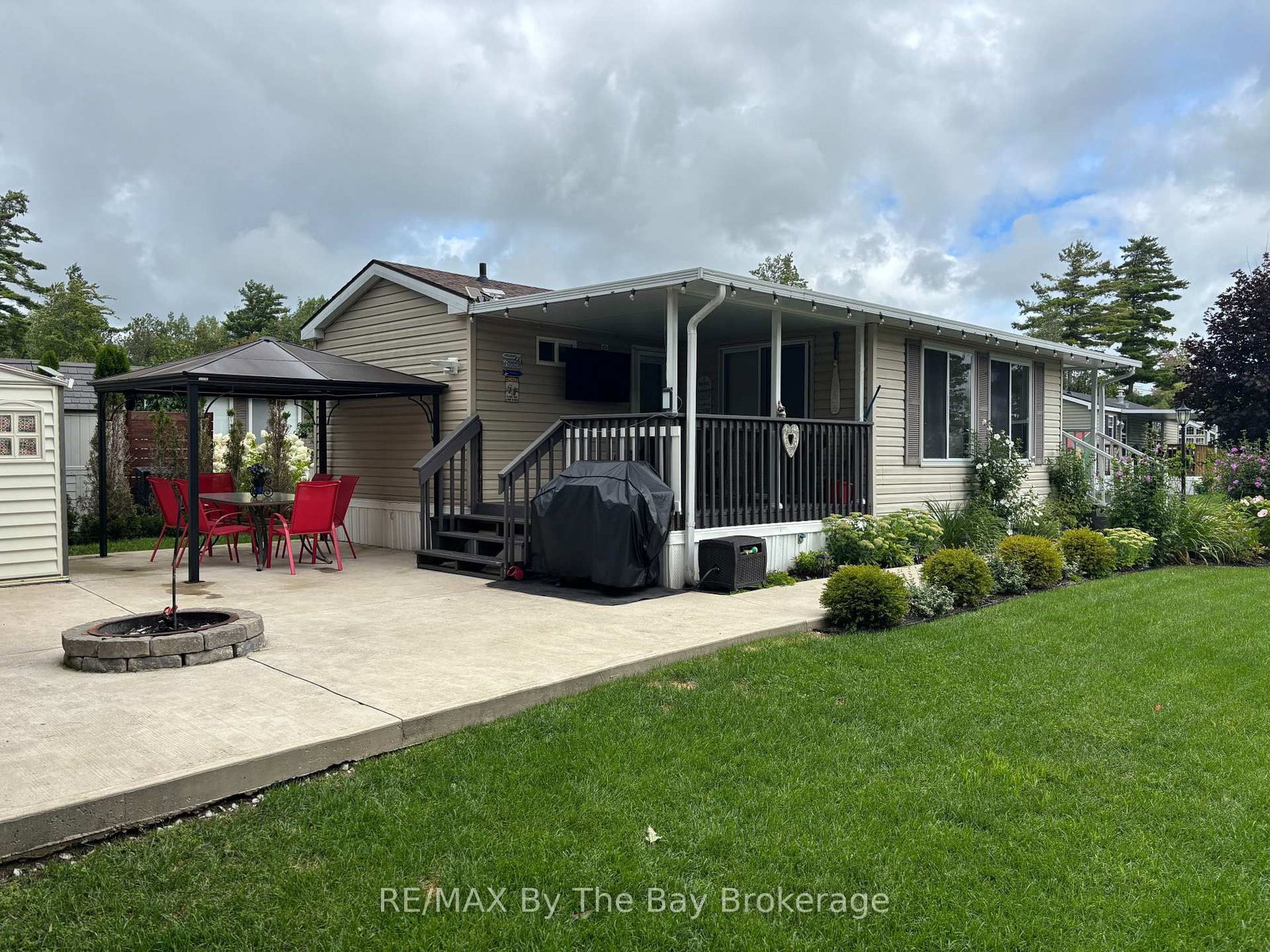 8 Kenora Trail • Wasaga Beach, ON photo 26