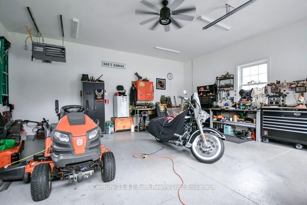976 Yonge Street • Midland, ON photo 29