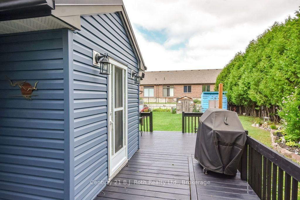 976 Yonge Street • Midland, ON photo 36