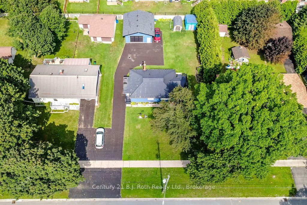 976 Yonge Street • Midland, ON photo 38