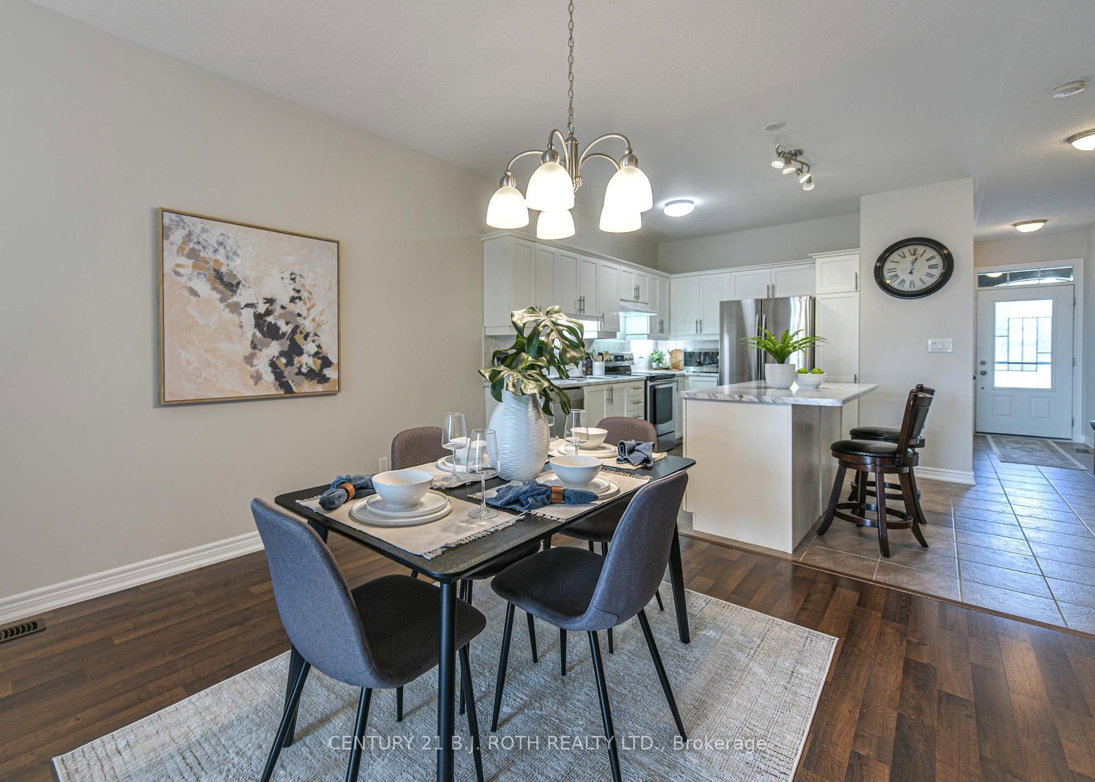 10 Canterbury Circle • Orillia, ON photo 10
