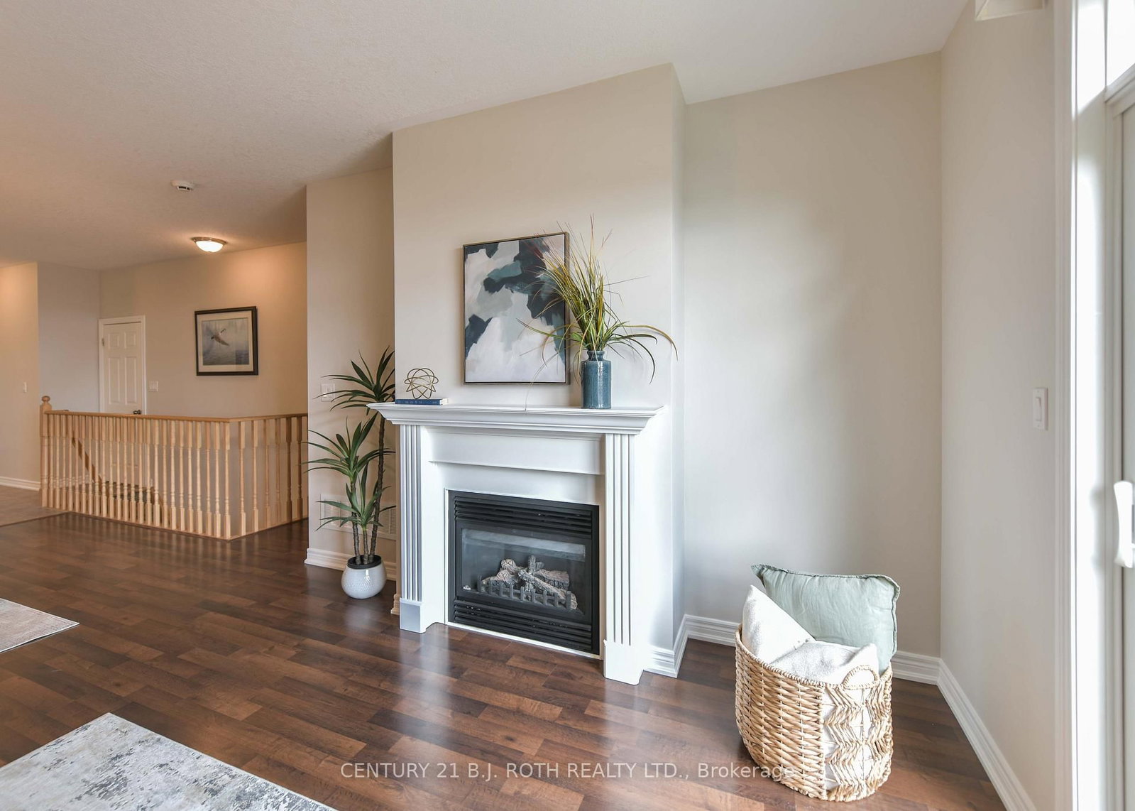 10 Canterbury Circle • Orillia, ON photo 12