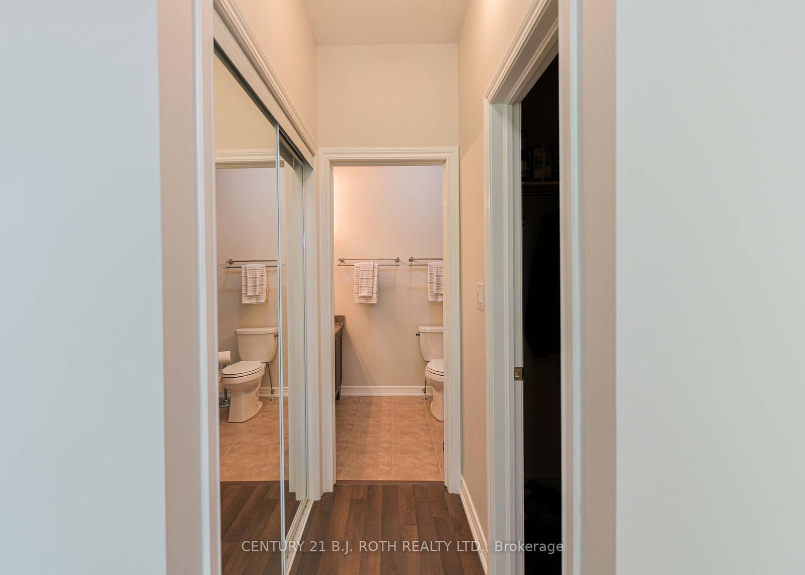 10 Canterbury Circle • Orillia, ON photo 18