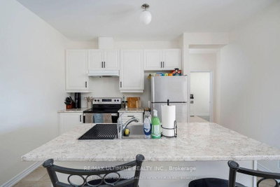 15 Valleybrook Road • Barrie, ON photo 6