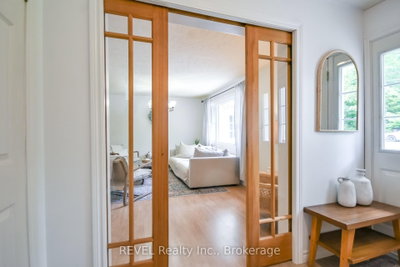 34 Trout Lane • Tiny, ON photo 5