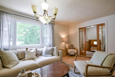 34 Trout Lane • Tiny, ON photo 8