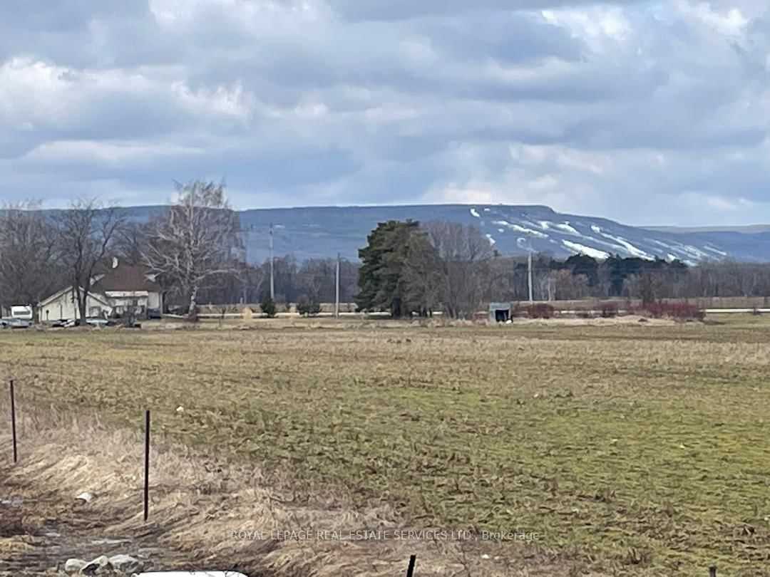 2103 Concession 6 North Nottawasaga • Clearview, ON photo 9