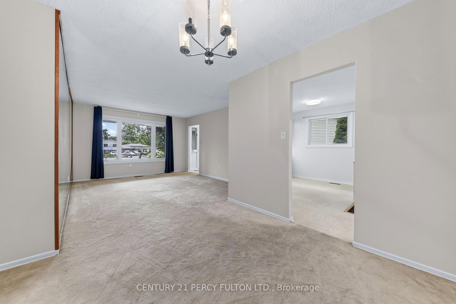 11 Aldergrove Circle • Barrie, ON photo 17