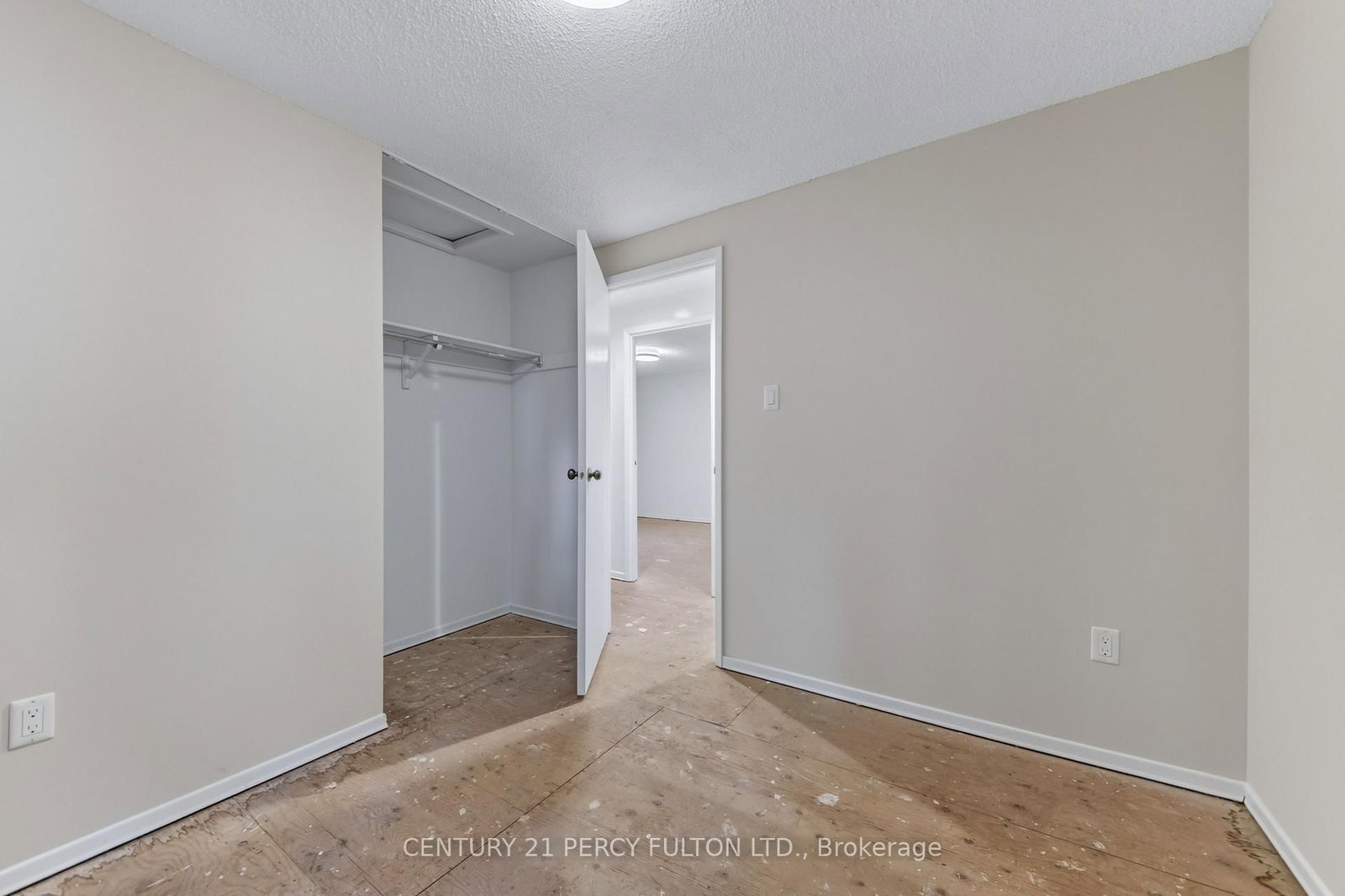 11 Aldergrove Circle • Barrie, ON photo 39