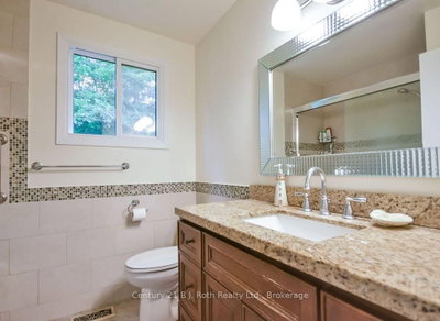 299 Bay Street • Orillia, ON photo 8