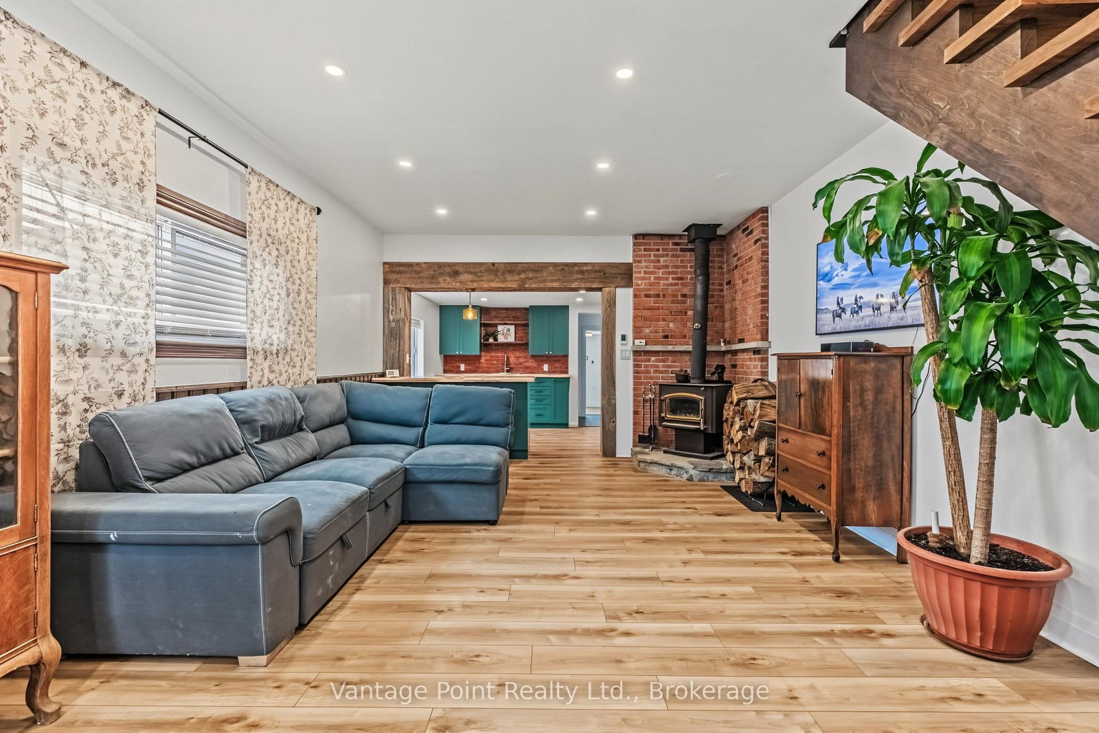 794097 124 Grey Road • Clearview, ON photo 10