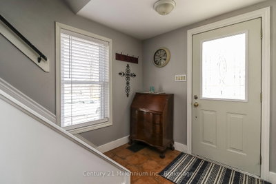 756 Quebec Street • Midland, ON photo 4