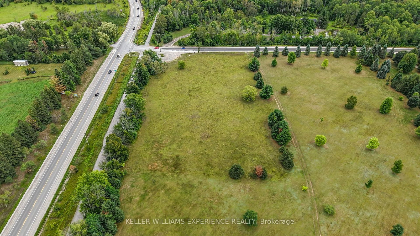 4806 Sunnidale-Tosorontio Townline • Clearview, ON photo 13