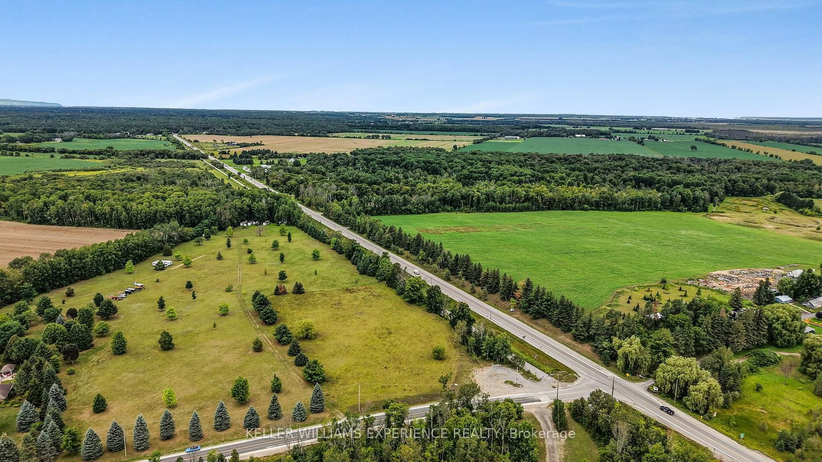 4806 Sunnidale-Tosorontio Townline • Clearview, ON photo 8