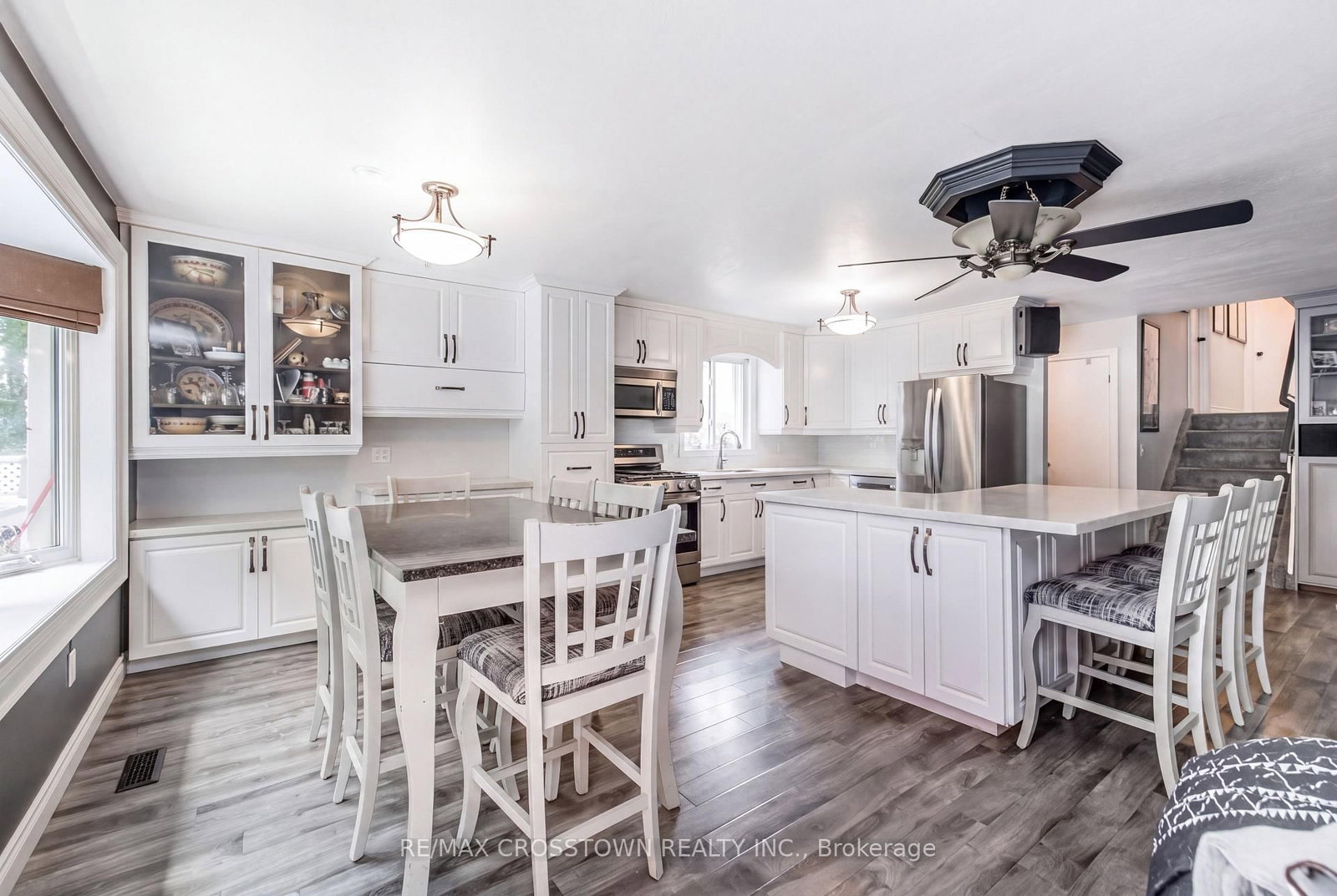 6 Ashdale Court • Barrie, ON photo 23