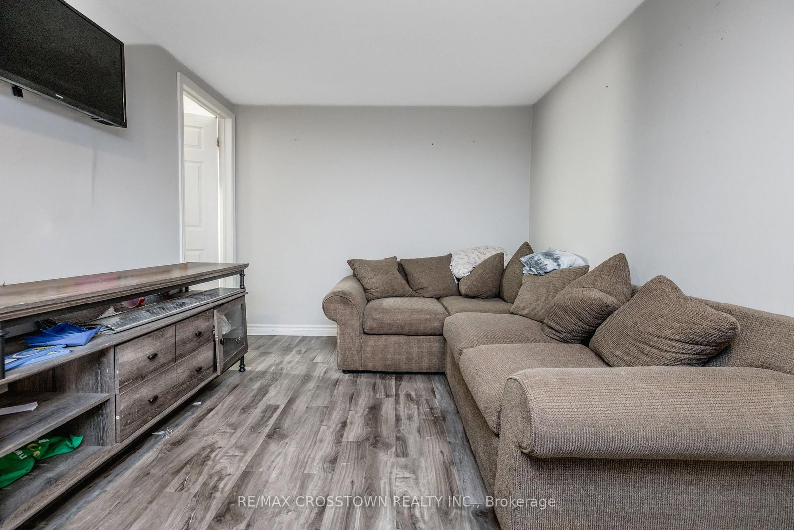 6 Ashdale Court • Barrie, ON photo 33