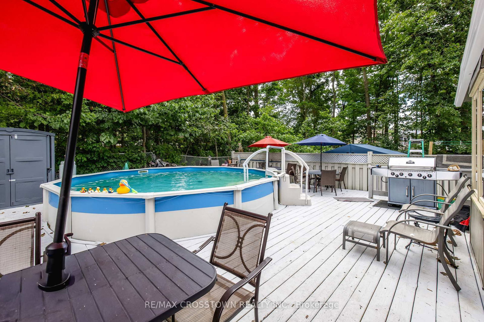 6 Ashdale Court • Barrie, ON photo 9