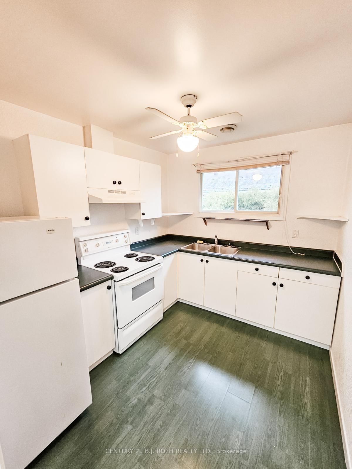 33 Beaumaur Drive • Penetanguishene, ON photo 10