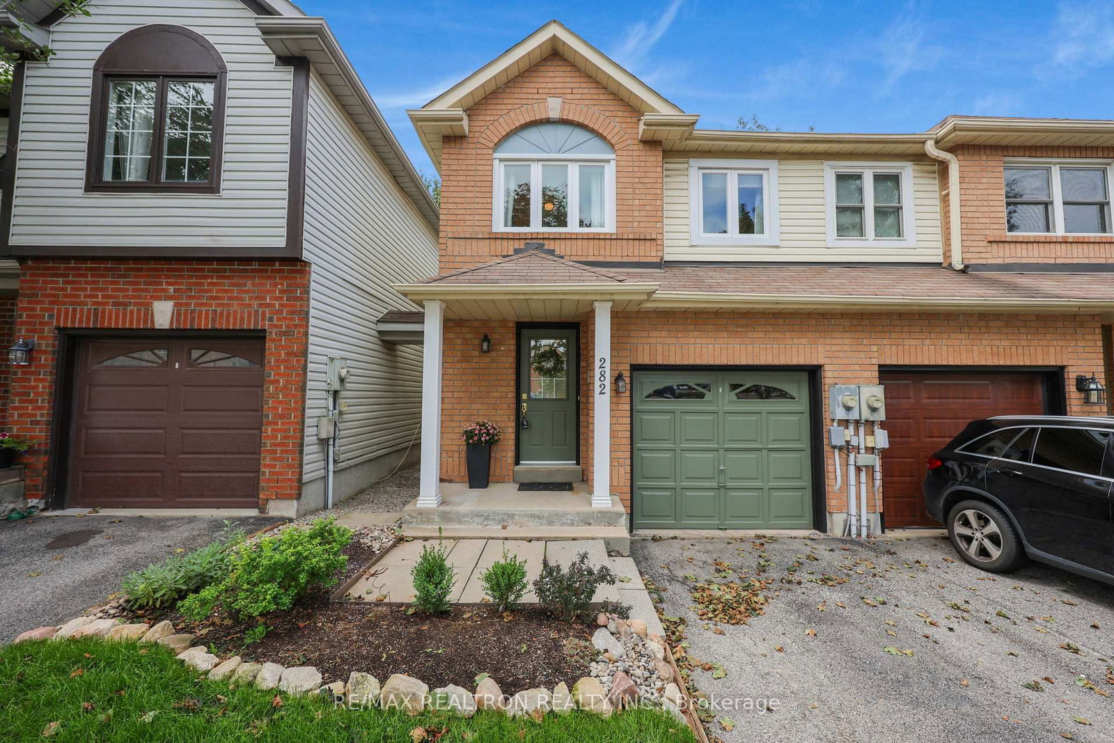 282 Ferndale Drive, Barrie — MLS S13716366