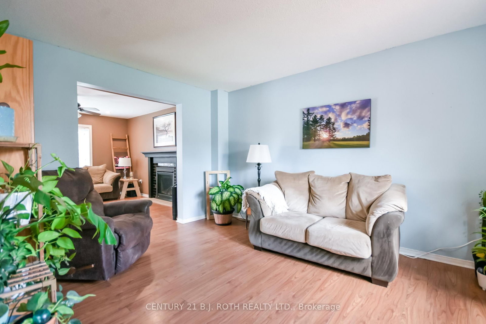 42 Farmstead Crescent • Barrie, ON photo 12