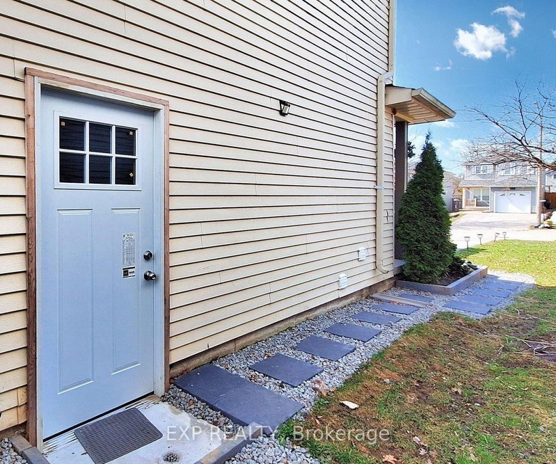 43 D'ambrosio Drive
