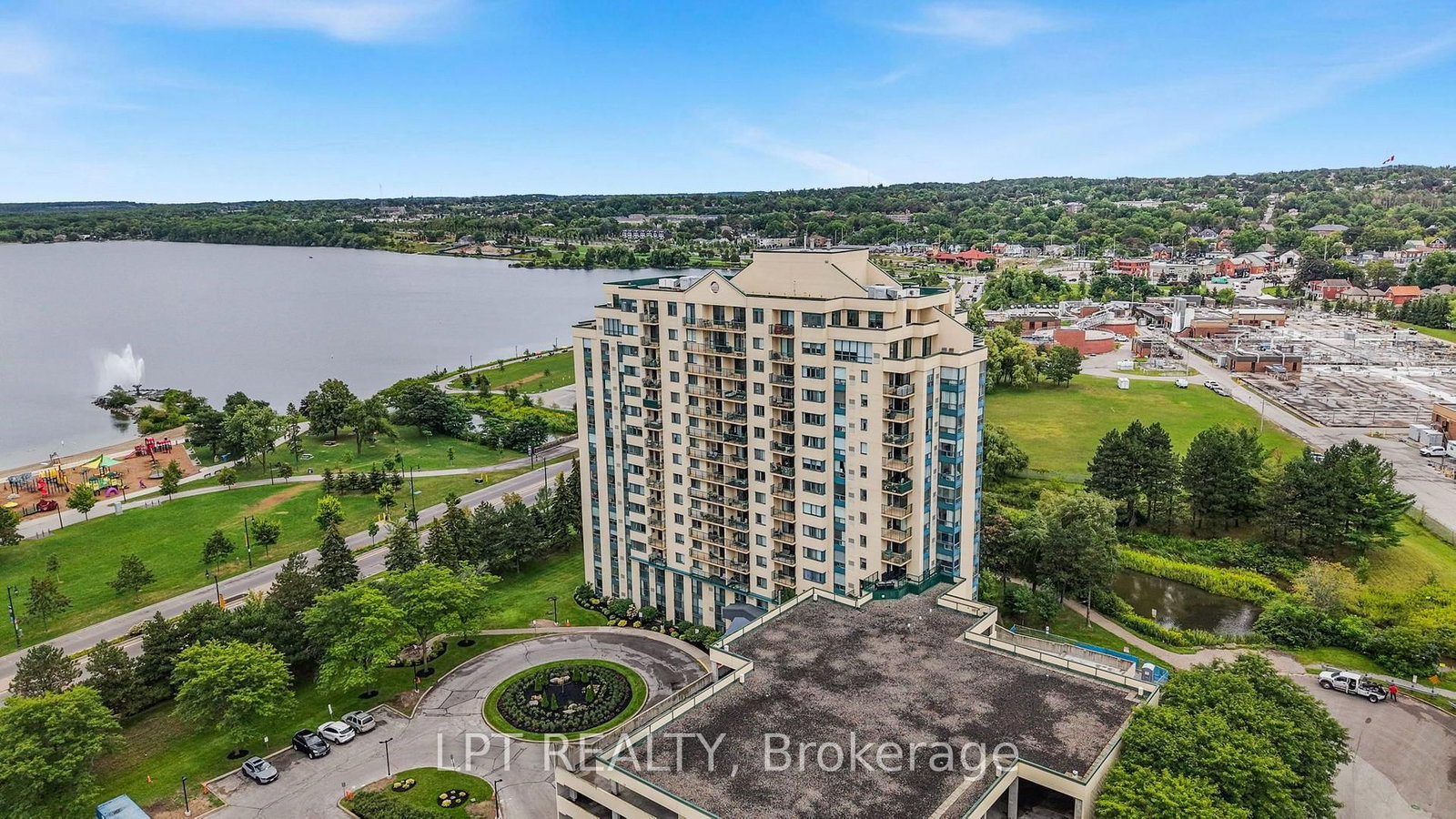 75 Ellen Street • #1111 • Barrie, ON photo 34
