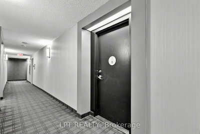 75 Ellen Street • #1111 • Barrie, ON photo 8