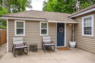 203 Southview Road • Barrie, ON photo 5