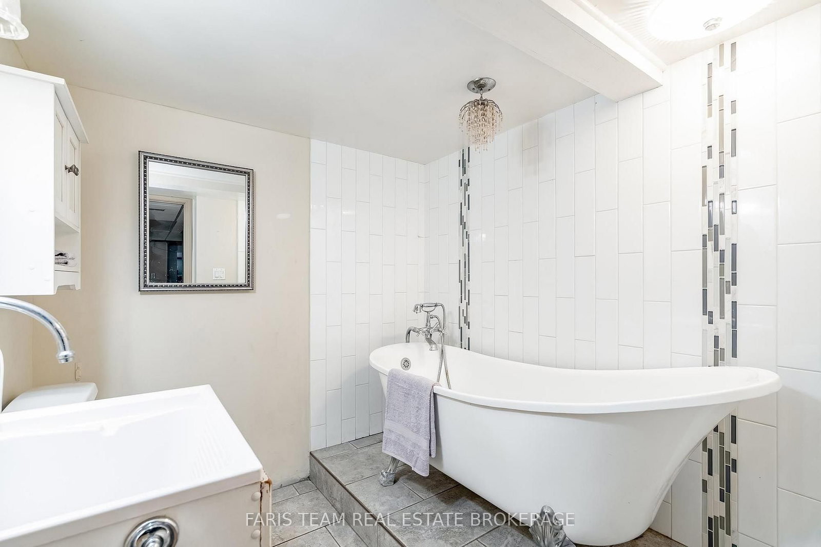 1490 Laughlin Falls Road • Severn, ON photo 24