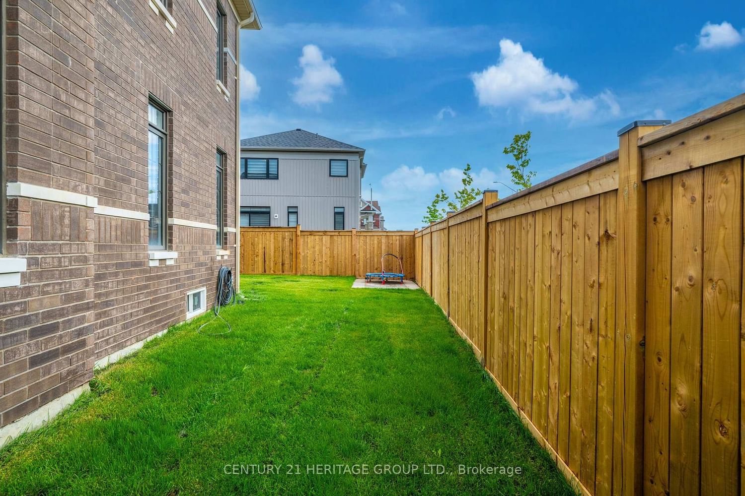 102 Nottingham Road • Barrie, ON photo 40