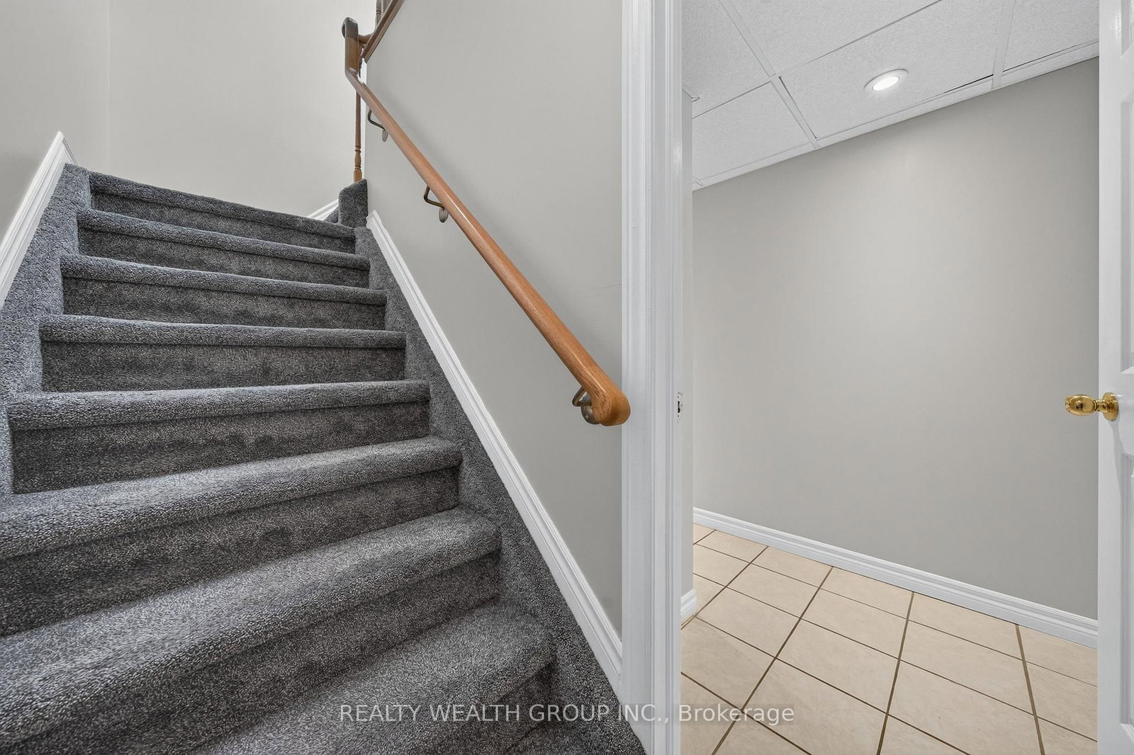 83 Logan Court • Barrie, ON photo 21